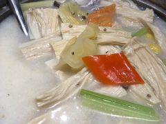 -粤小馆(天安云谷店)