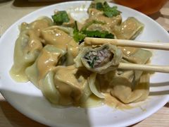 荠菜拌馄饨-老妈食光小馆(国权路店)