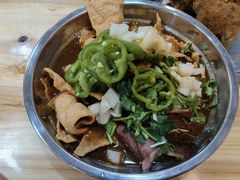 -柳州肥姨妈大骨螺蛳粉(东靖路店)