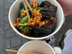 -黑色经典臭豆腐·湖南特产(坡子街店)