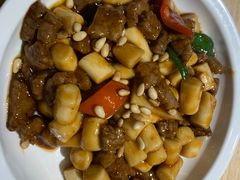 松子牛肉炒年糕-兔爸私家小厨(新北万达店)