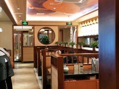 卡座-仓桥家·焗寿司·锅物(光谷步行街店)