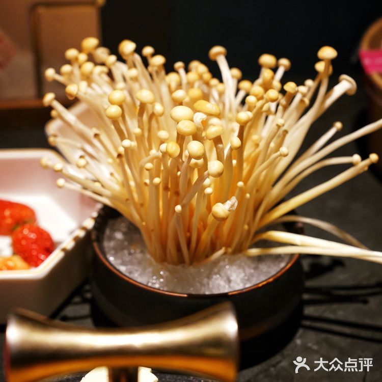 不愧CCTV推荐‼️排队排排排终于吃到的火锅