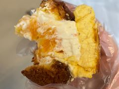 香草焦糖布丁泡芙-LANLIZI BAKERY(COSMO店)