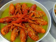 金牌蒜香小龙虾-龙巢盱眙龙虾·牛蛙·烧烤宵夜(八卦岭店)