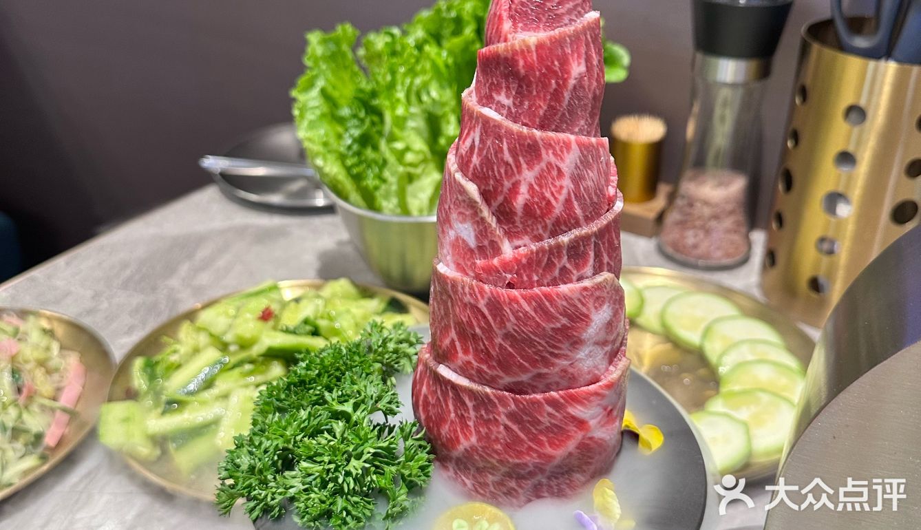 ⚽烤鸽串配球赛！这外摆区也太懂夏天了