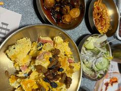 -草家酱蟹炭火烤肉店(珲春南路二店)