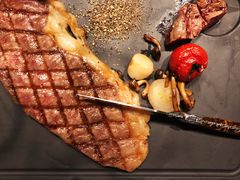 -恰餐厅及酒吧 CHAR Bar & Grill (北京丽都皇冠假日店)