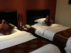 -屋顶顶城市·江景酒店-客房部