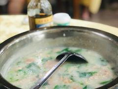 -标记美食新鲜猪杂(兴南大道店)