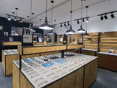 -罗伯特眼镜·蔡司官方授权(罗湖国贸店)