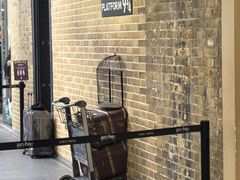 -九又四分之三站台