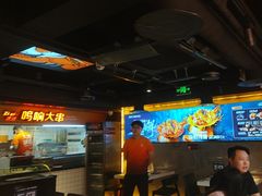 -鸣记脆皮烤鱼·海鲜烤鱼(三八广场店)