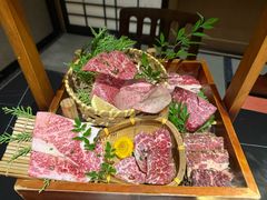 -山川小町·极番烧肉(新地假日广场店)
