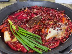 -黄潇洒老火锅(九眼桥宏济巷店)