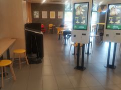 -麦当劳(石坝服务区店)