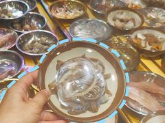 -尚品海鲜肥牛自助火锅(湖明店)