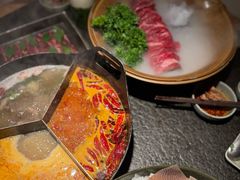-三出山火锅(南京万象天地店)