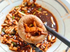 -左记豆腐圆子店