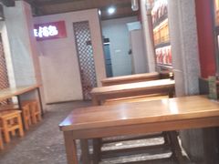 大堂-鑫旺旺汤包(总店)