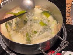 -牛事制造局牛肉火锅(莲岳路店)