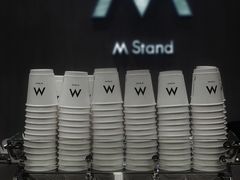-M Stand(南京紫峰大厦店)