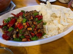 锅巴牦牛肉-小厨子私房菜·云南美食店
