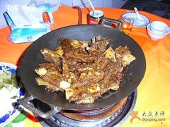 牛排鍋-鑫驼峰牛排火锅(普陀路店)