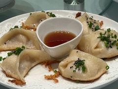 鲜肉虾仁锅贴-漢舍中国菜馆(889广场店)