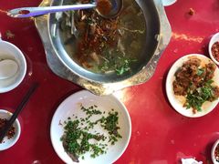 -谢老五跷脚牛肉·非遗传承店