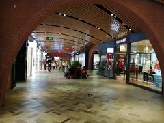 -砂之船奥莱(南京江宁店)