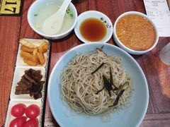 -裕兴记•蟹黄面馆(人民广场店)