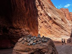 -天山神秘大峡谷