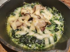 法式奶油芝士焗菌菇菠菜-必胜客(东营万达店)