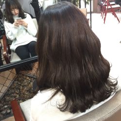 -茶发Salon·烫发染发理发