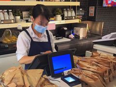 -MADO冰淇淋咖啡馆(淘金店)