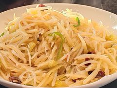 -五谷丰登农家院·地道胶东菜·海鲜烧烤(威海店)