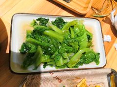 清炒时蔬-琼大师东方烤乳猪(亚特兰蒂斯店)