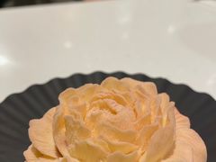 -潮一不贰·法式甜品·生日蛋糕·西式简餐(外滩店)