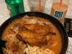 番茄浓汤鸡翅猪扒通粉-华嫂冰室(尖沙咀店)