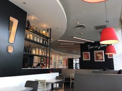 大堂-必胜客(武汉欢乐谷店)