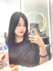 -Tloml salon