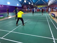 -佰德观岚记羽毛球馆