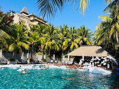 -海南清水湾莱佛士酒店