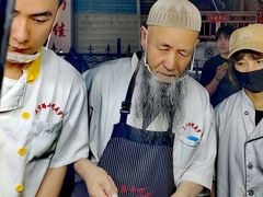 -正宁路小吃夜市