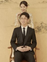 -易摄影婚纱摄影工作室