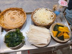 -五里关火锅(上海鑫耀·光环Live店)