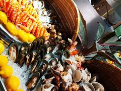 -前海华侨城JW万豪酒店·都会尚膳自助餐厅·牛排海鲜酒水畅飨