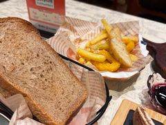 -安德烈俄式西餐厅(中央大街店)