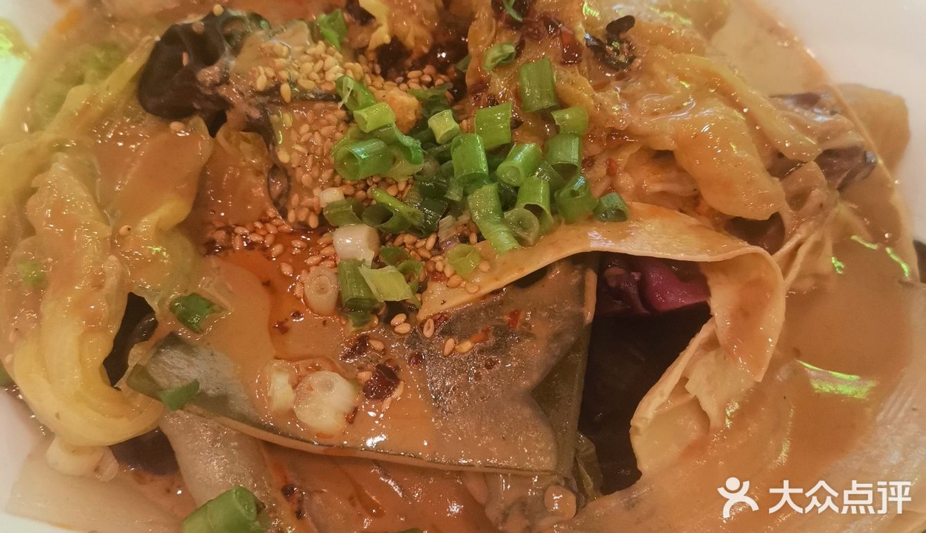 地理位置：颐提港三层大食代麻辣烫